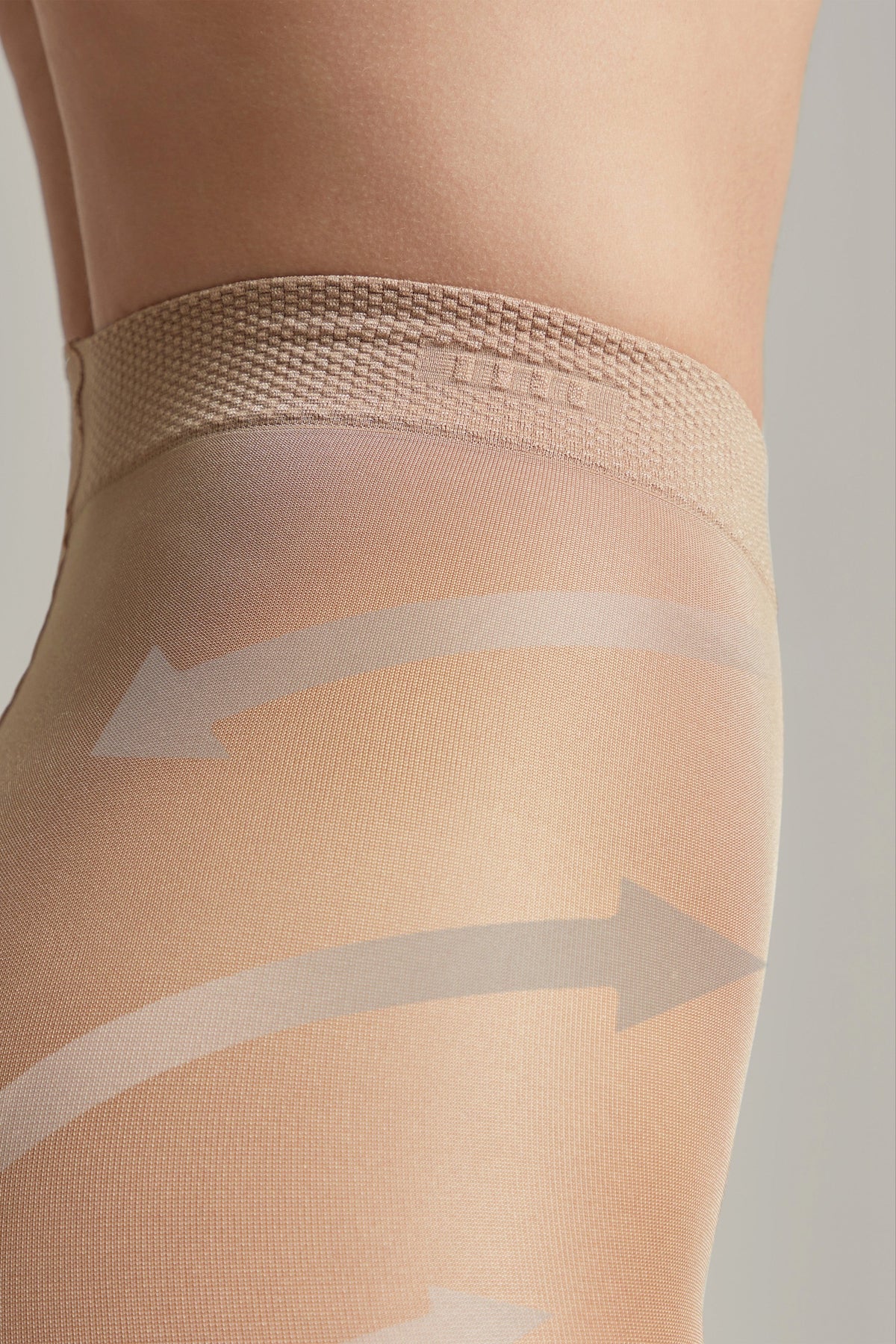 Control Top Tights 40 Den – Smoothing Shaper Tights